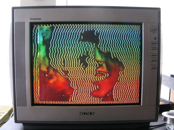 Sortie du Sony XV-900 sur moniteur Trinitron : dérives chroma et ondulations